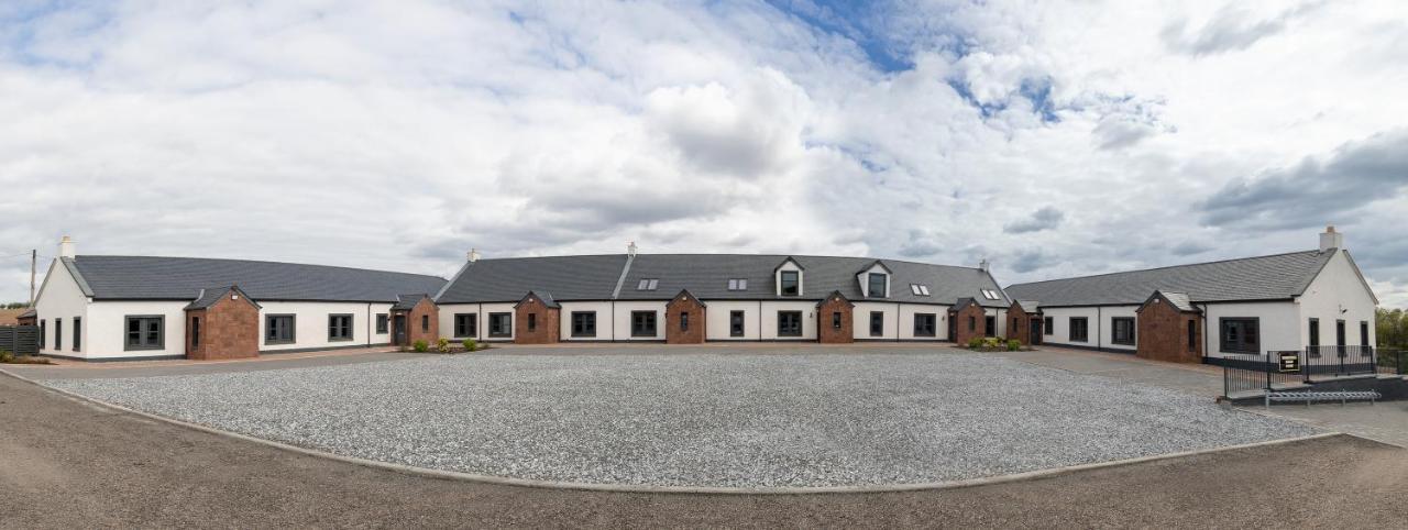 Westertonhill Lodge 3 With Hot Tub Option Balloch Exterior photo